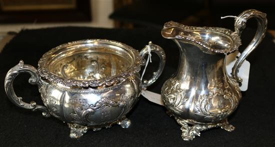 Edwardian silver acanthus-scrolled two-handled sucrier, Pairpoint Bros & a matched silver cream jug